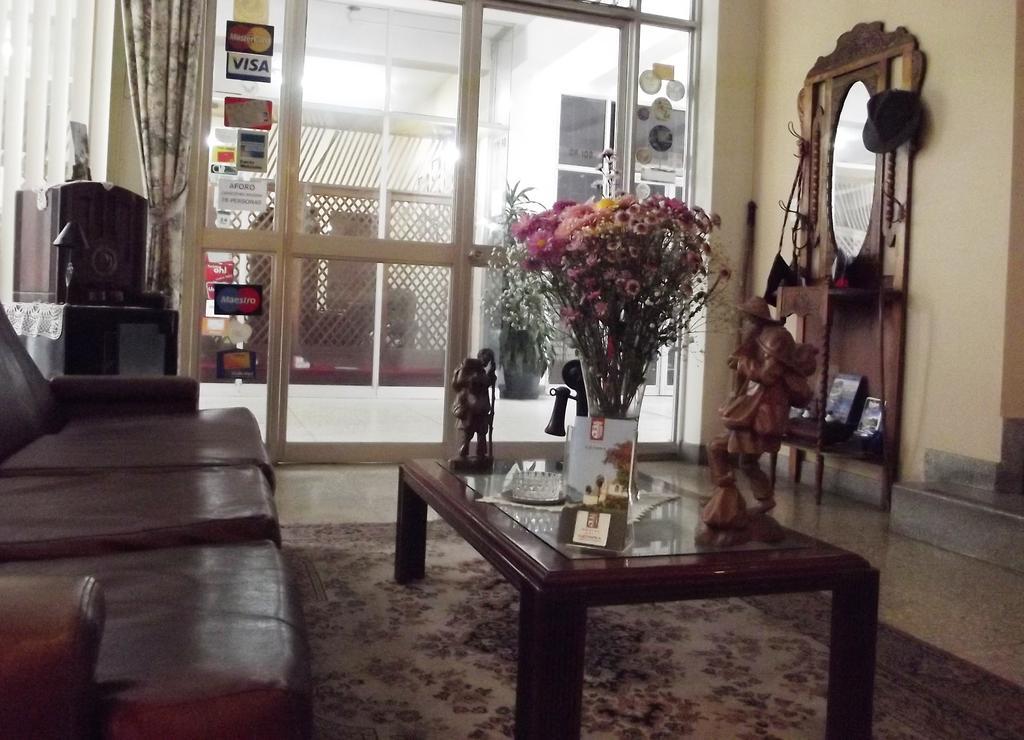 Guest house Gemina Lima